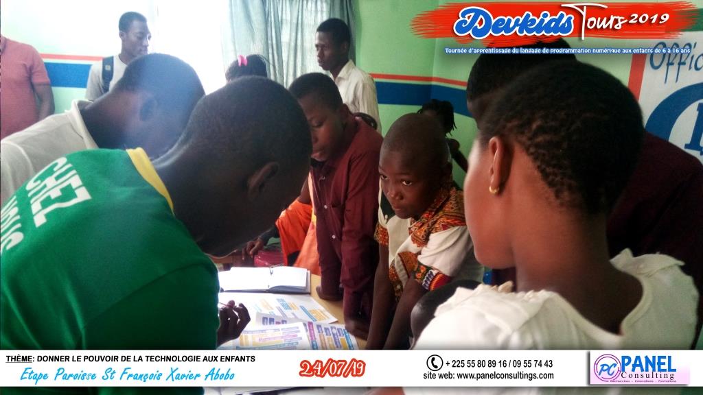 Devkids-codage abobo St Francois Xavier 27-2019.jpg